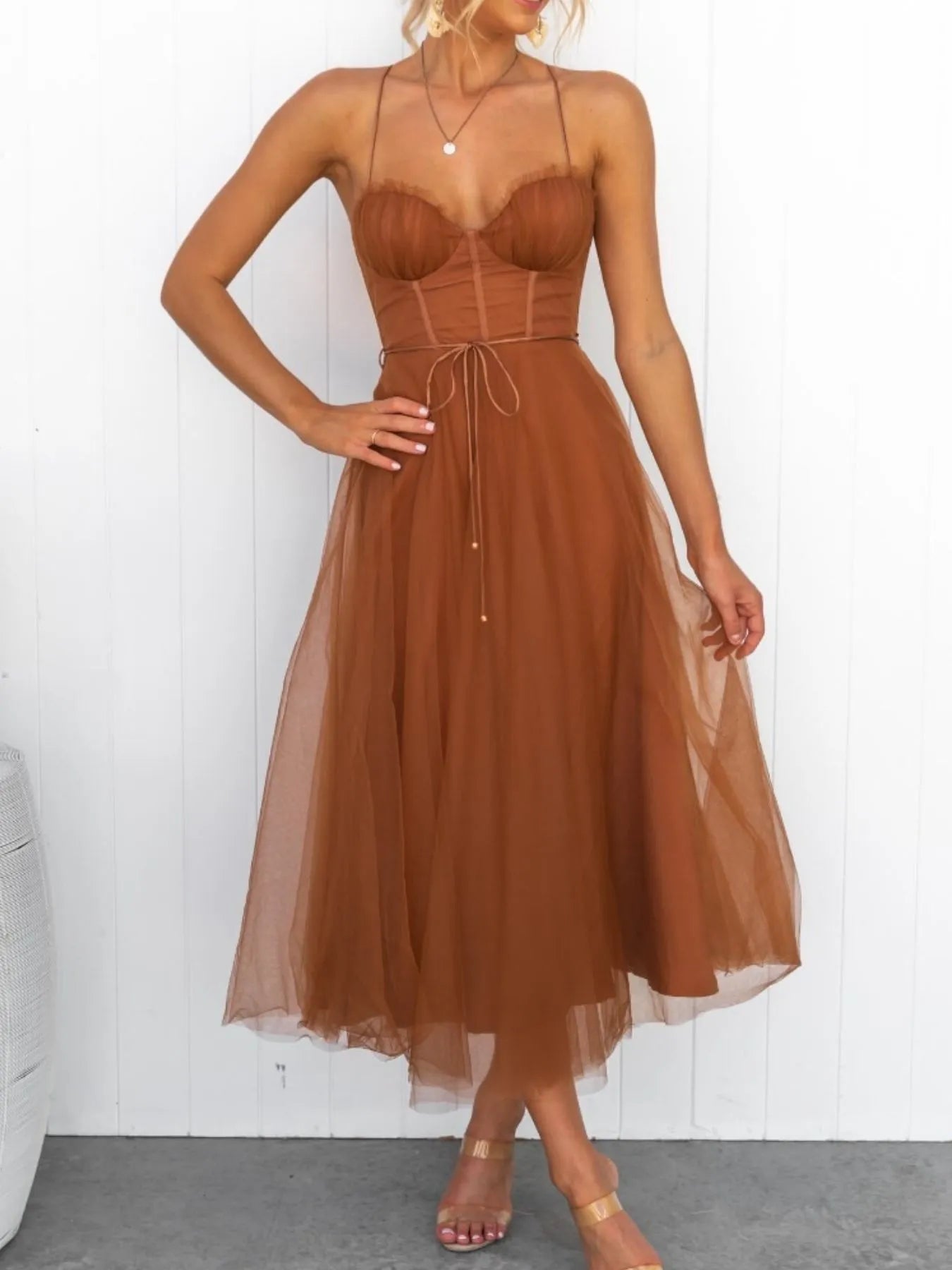 Sweetheart Neck Tulle Midi Dress Caramel / M Sweetheart Neck Tulle Midi Dress Caramel / M
