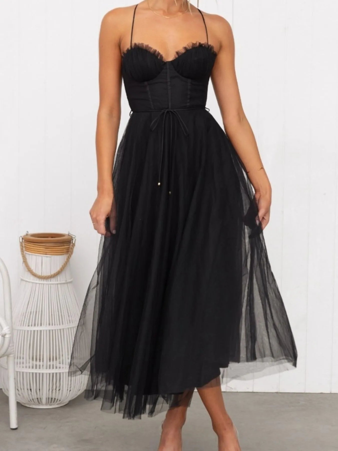 Sweetheart Neck Tulle Midi Dress Caramel / M Sweetheart Neck Tulle Midi Dress Caramel / M