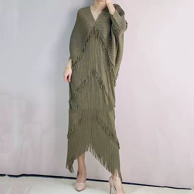 Tassel Batwing Sleeve Pleated Dress Army Green / One Size Tassel Batwing Sleeve Pleated Dress Army Green / One Size