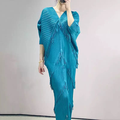 Blue Tassel Batwing Sleeve Pleated Dress